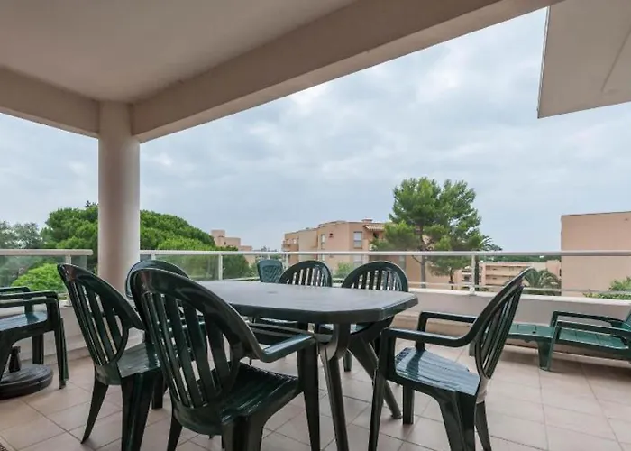 La Desirade Apartment